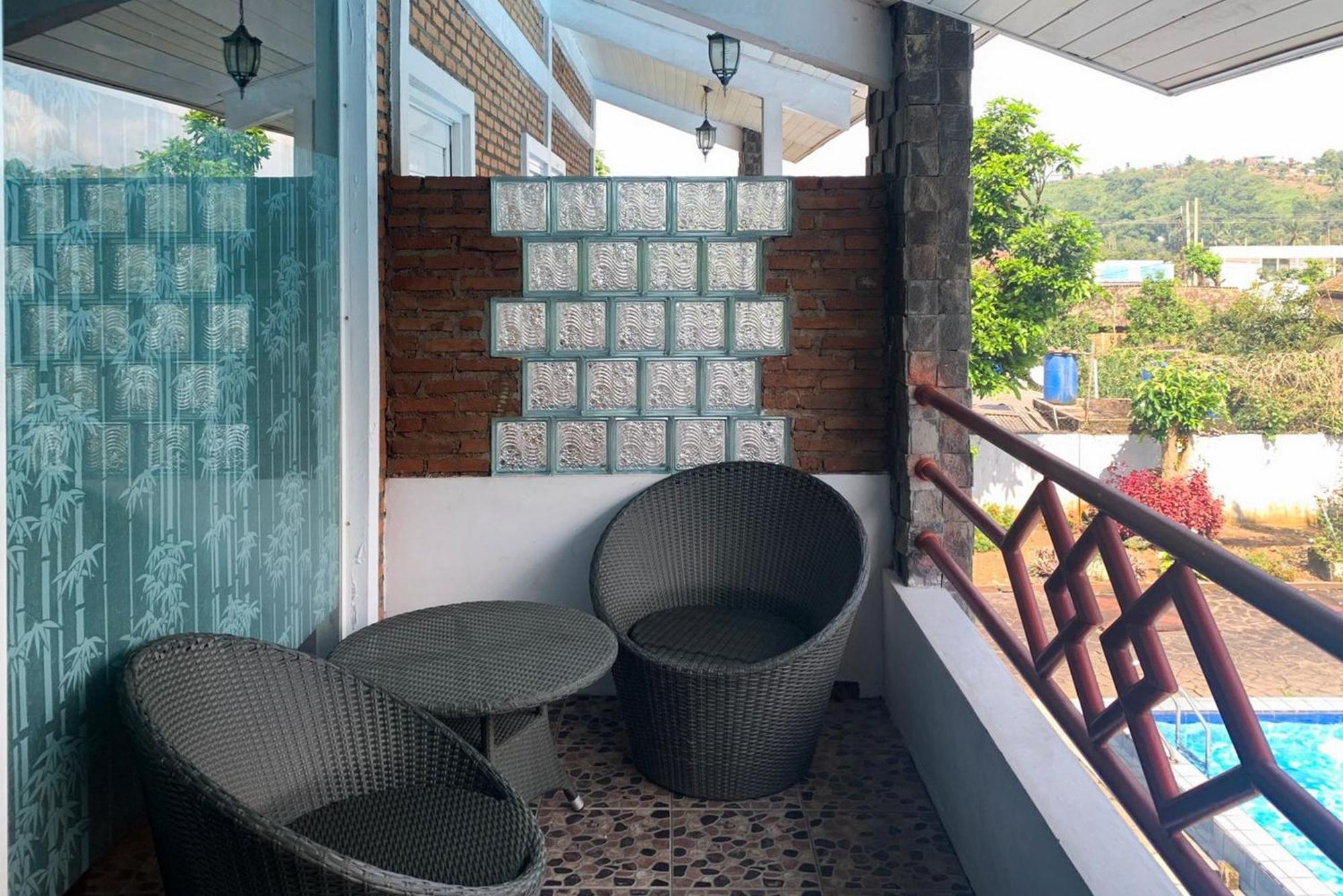 Urbanview Hotel Villa Q Gisting Bandjarnegeri Extérieur photo